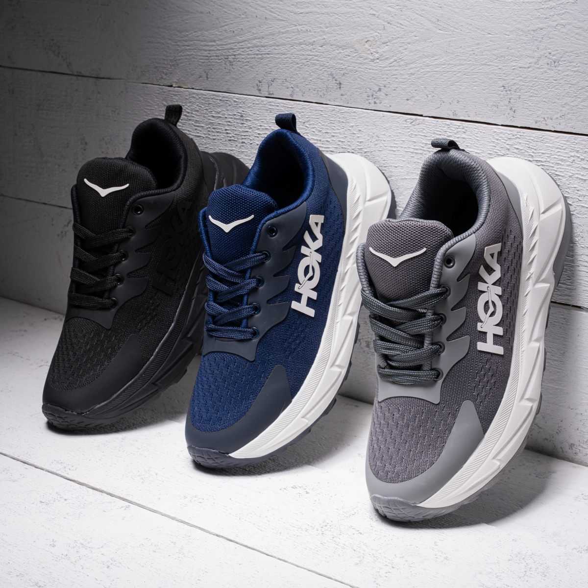 كوتش HOKA