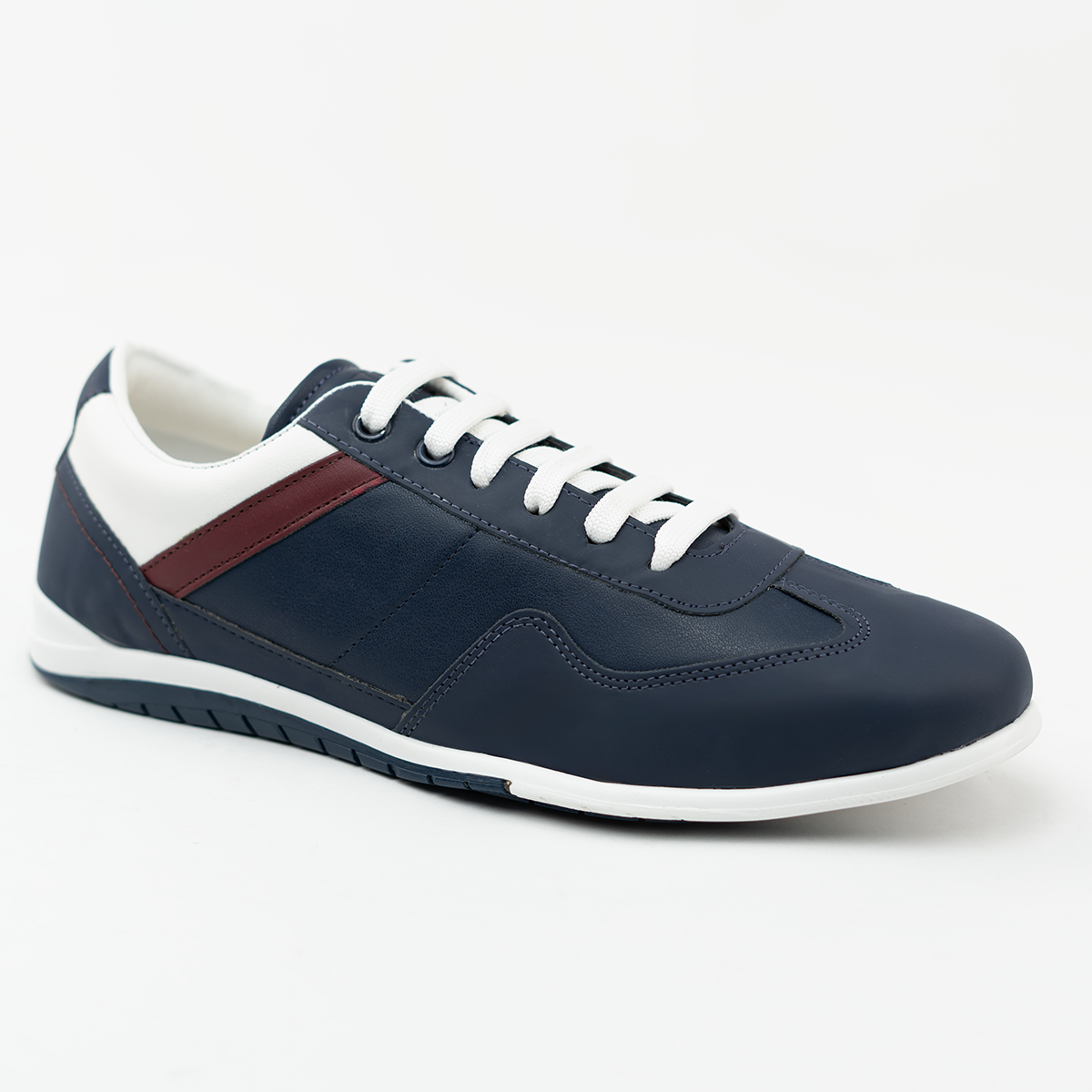 M17 Sneaker