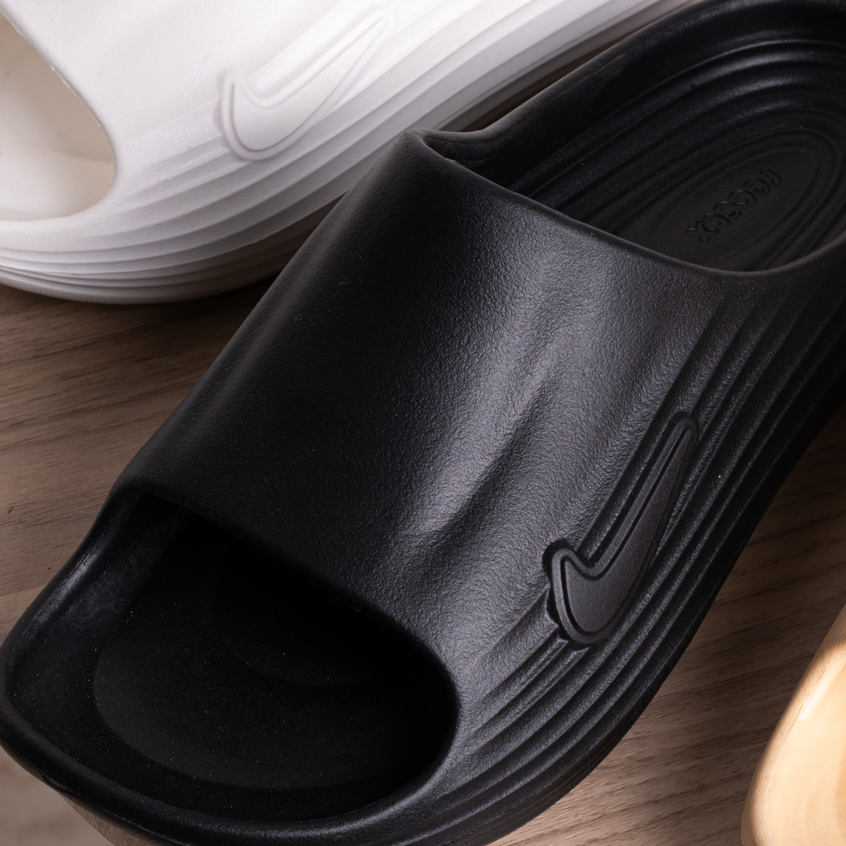 NK React X Slipper