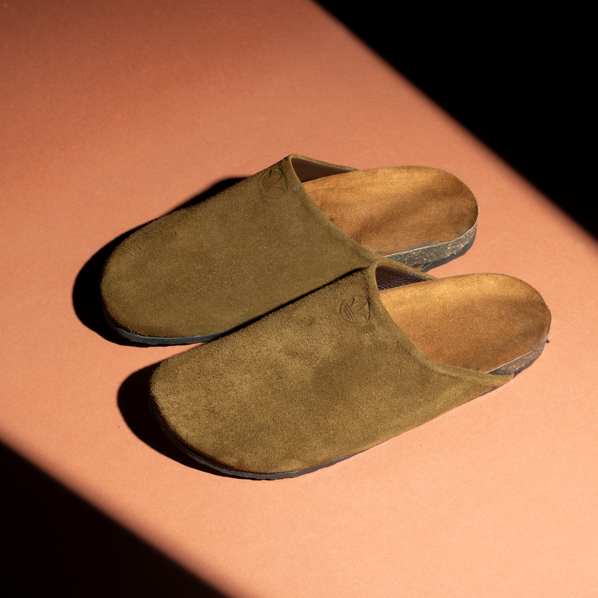 Clogs Slides