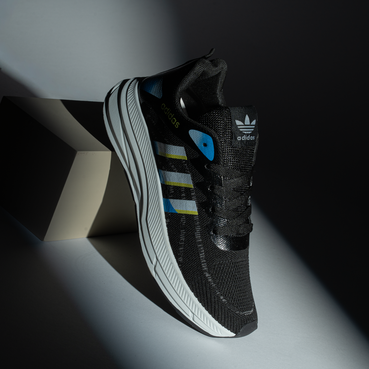 Adidas Running Performance Sneakers – SV108