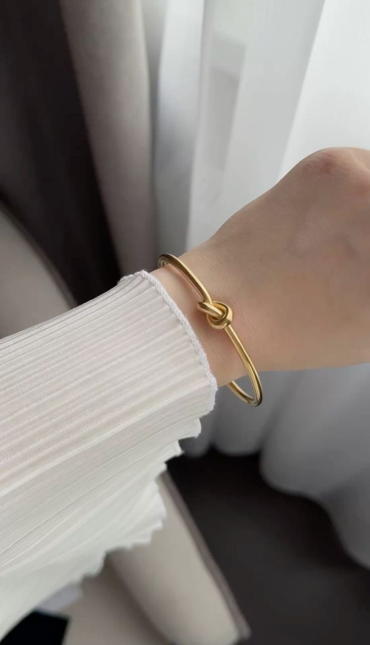 Knot Bracelet FO21 – Free Size