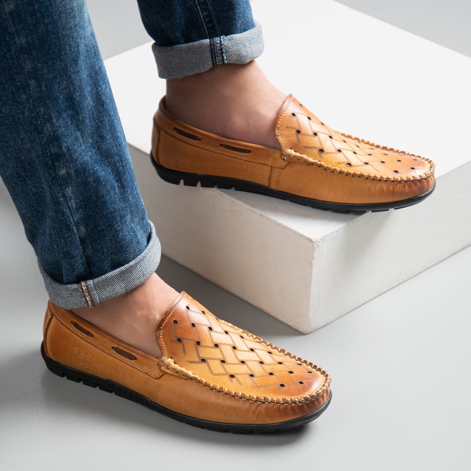 Loafer shoe M10