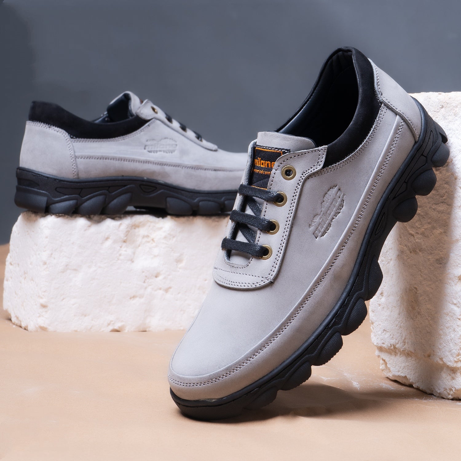 Chamois Suede Boots M6