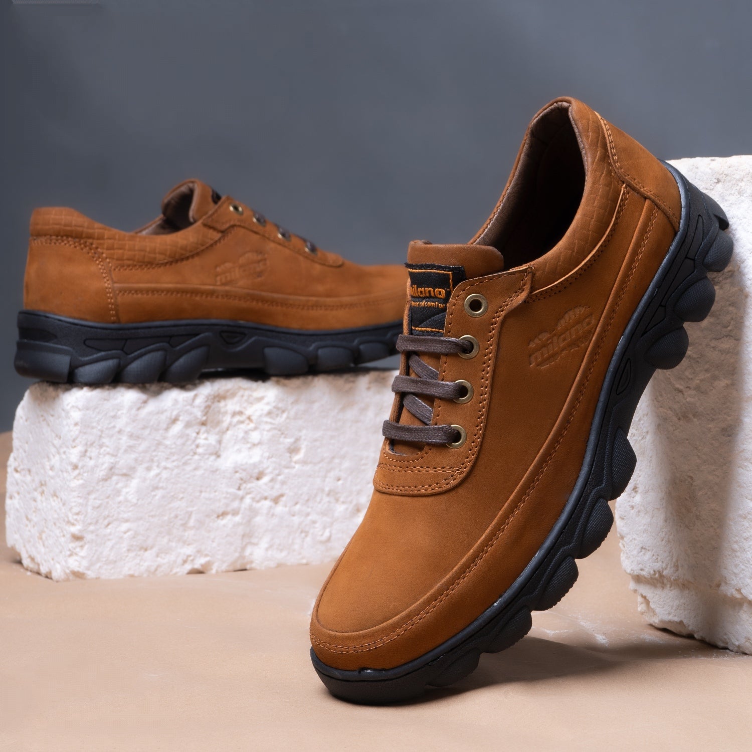 Chamois Suede Boots M6