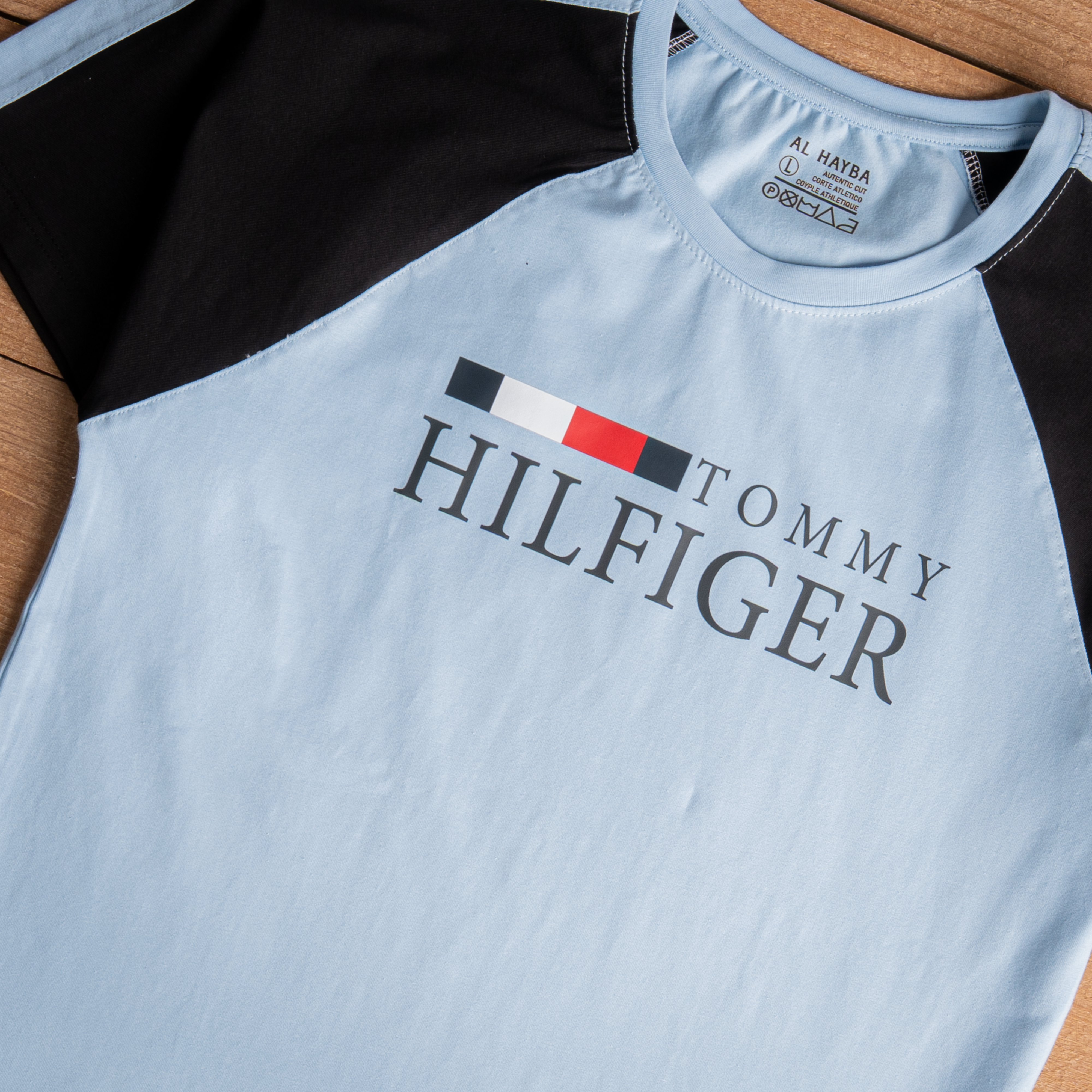 Tommy Hilfiger Signature T-Shirt