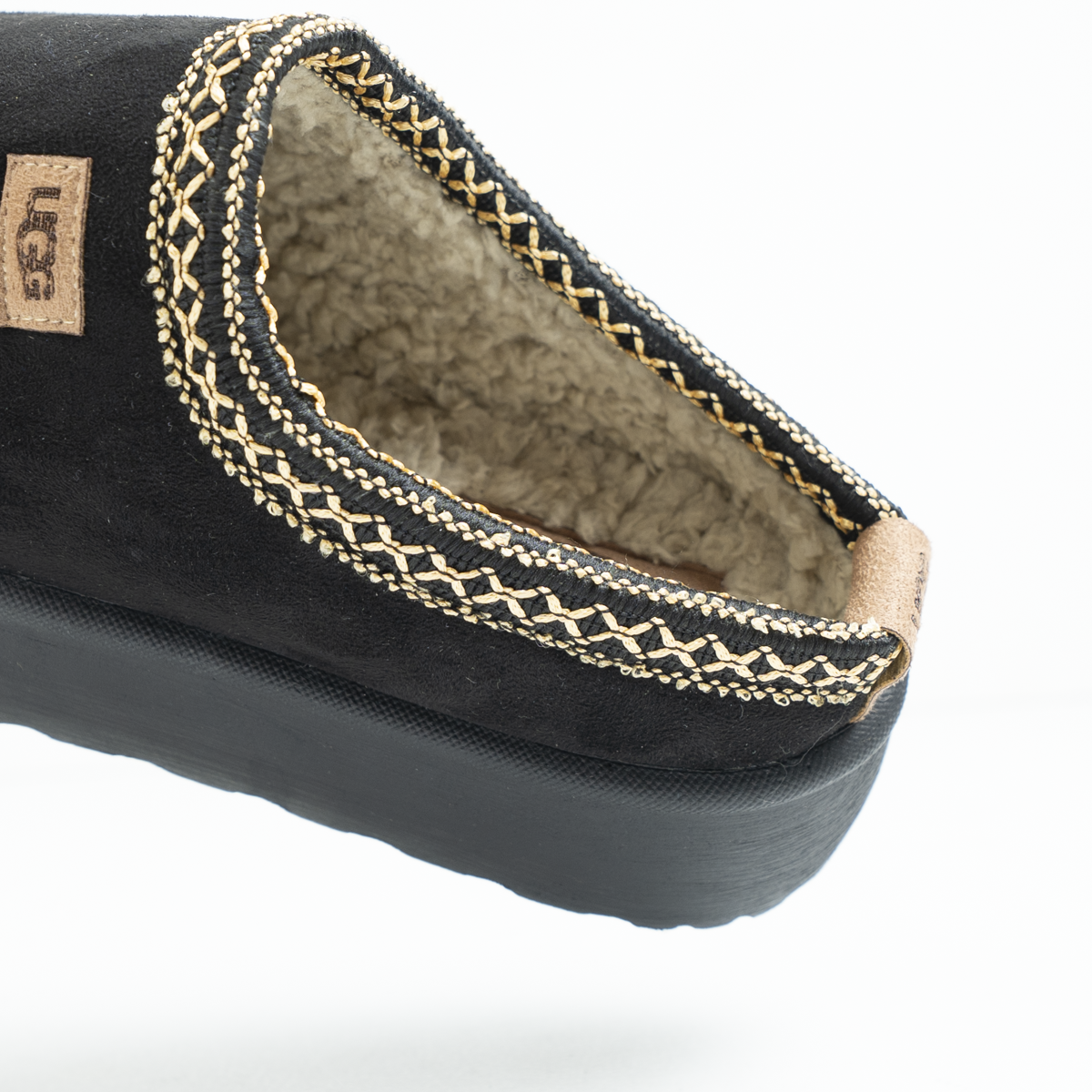 UGG Taz