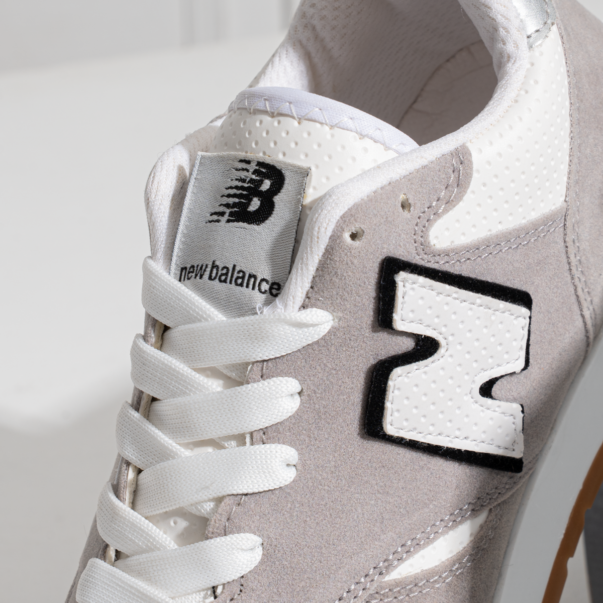 NB Style Sneaker For Men