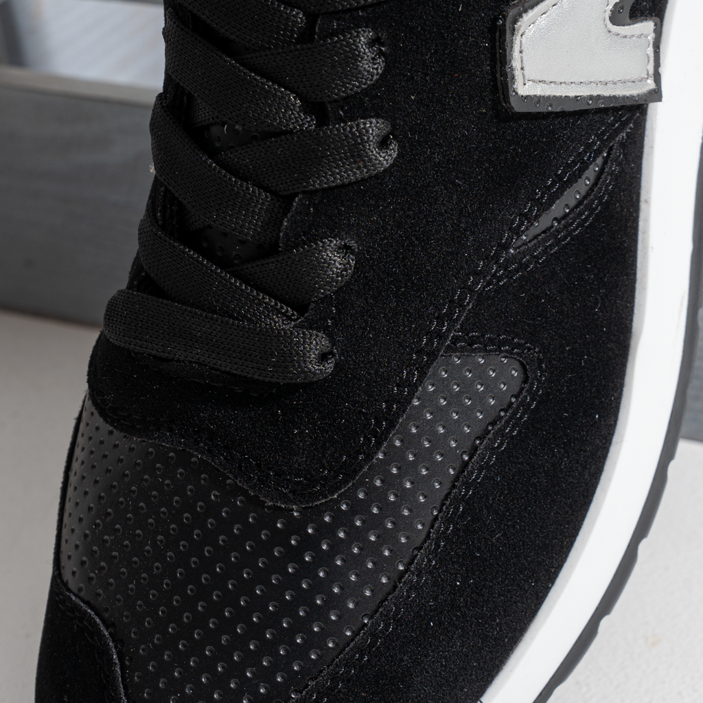 NB Style Sneaker For Men