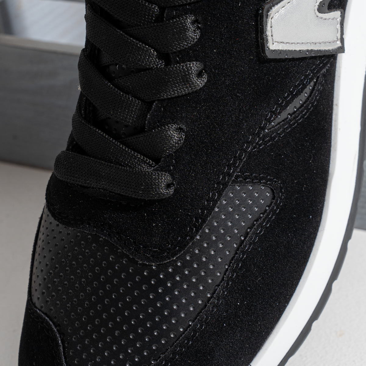 NB Style Sneaker For Men