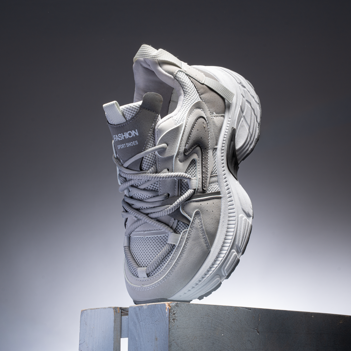 Fashion Men Shoes VR1