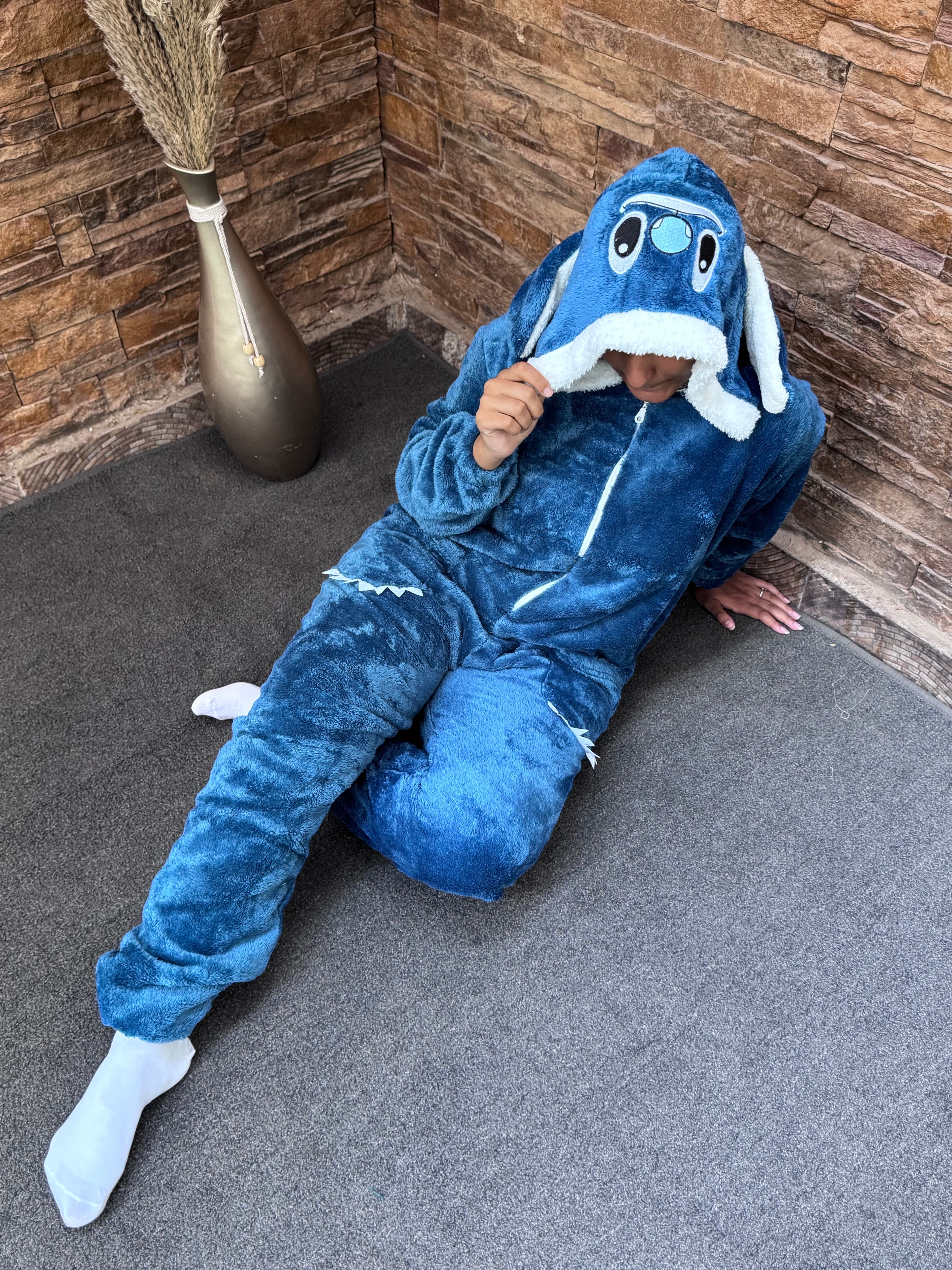 Unisex Stitch